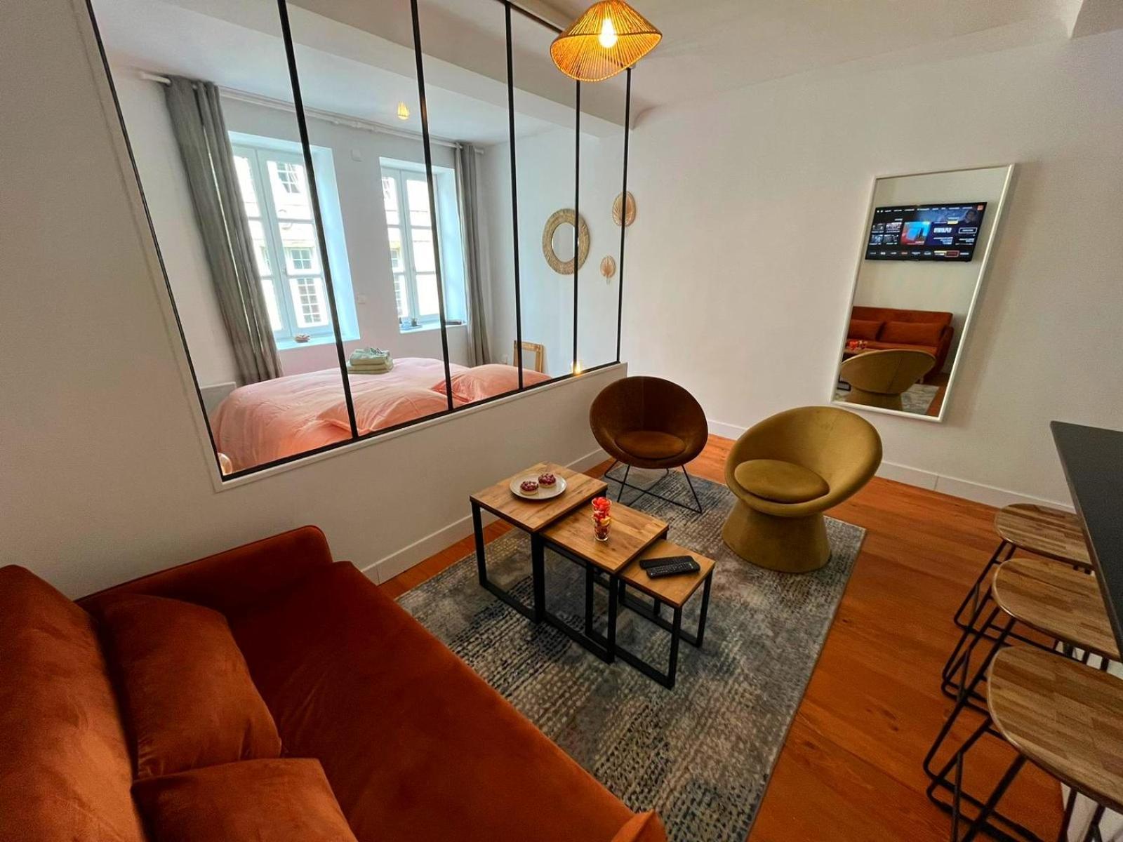 Elegant Studio En Hypercentre Dans Le Quartier Historique Anime Avec Parking Gratuit Caen Exteriér fotografie